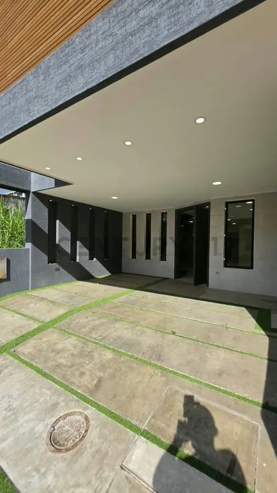 Venta Casa de Lujo a Estrenar En Canta Claro - 2