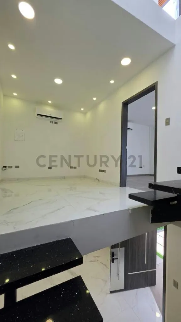 Venta Casa de Lujo a Estrenar En Canta Claro - 5
