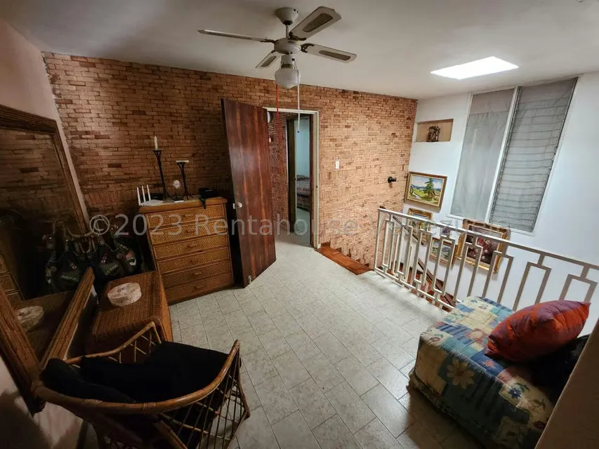 Casa (1 Nivel) en Venta en Macaracuay, Distrito Metropolitano - 28