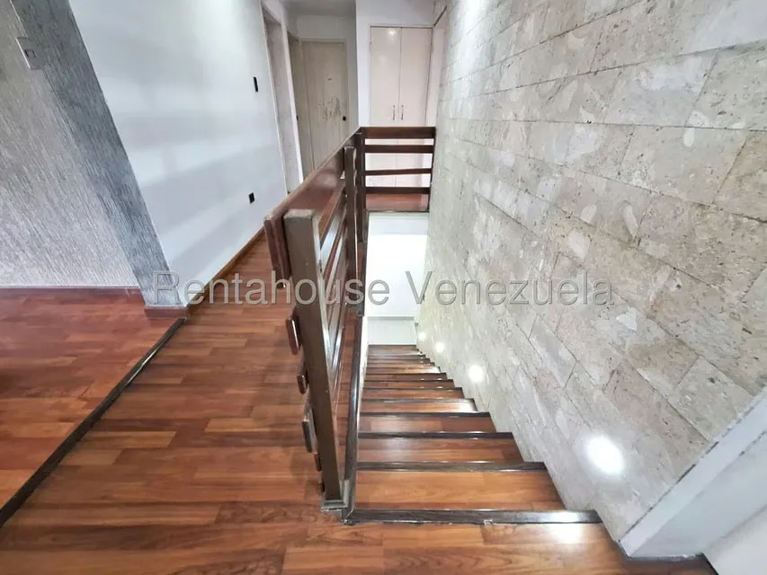 Casa (Duplex) en Venta en Trigal Norte, Carabobo - 21