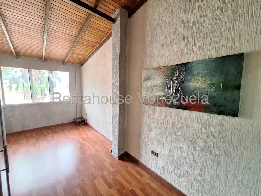 Casa (Duplex) en Venta en Trigal Norte, Carabobo - 23