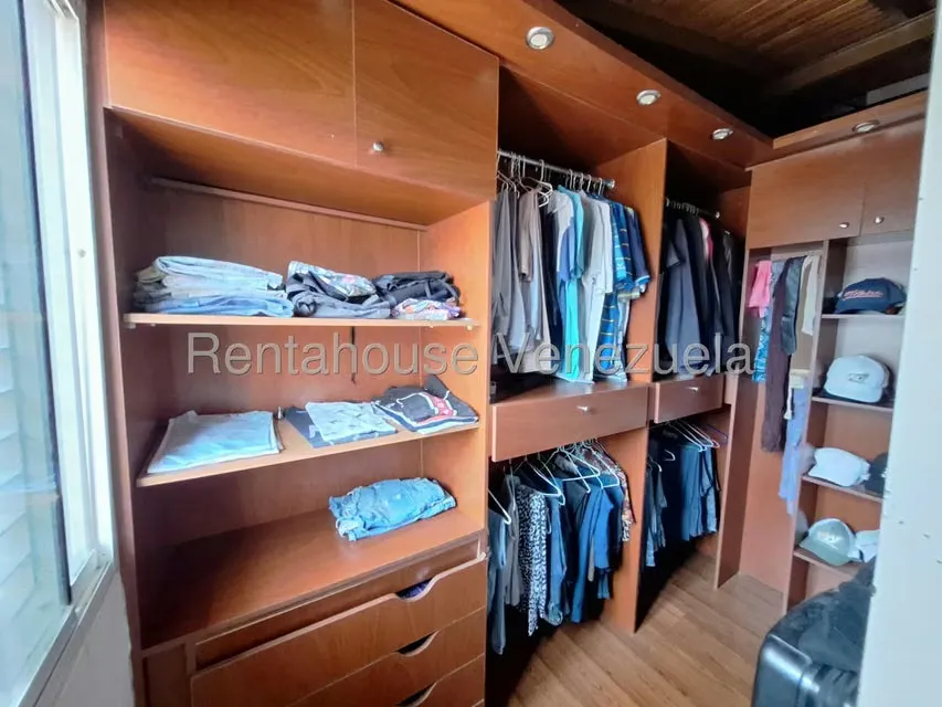 Casa (Duplex) en Venta en Trigal Norte, Carabobo - 31