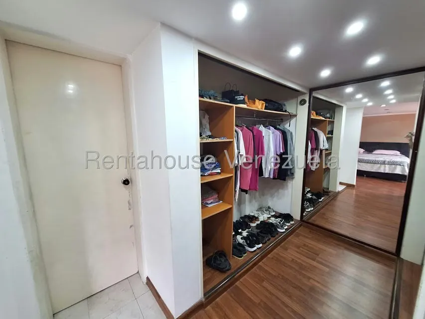 Casa (Duplex) en Venta en Trigal Norte, Carabobo - 35