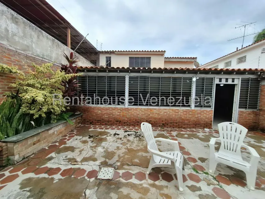 Casa (Duplex) en Venta en Trigal Norte, Carabobo - 44