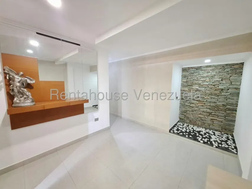 Casa (Duplex) en Venta en Trigal Norte, Carabobo - 5