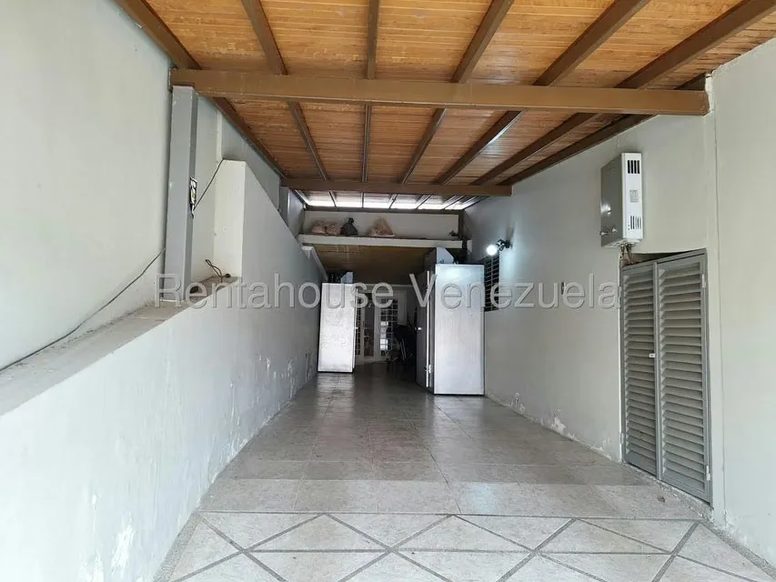 Casa (Duplex) en Venta en Trigal Norte, Carabobo - 55