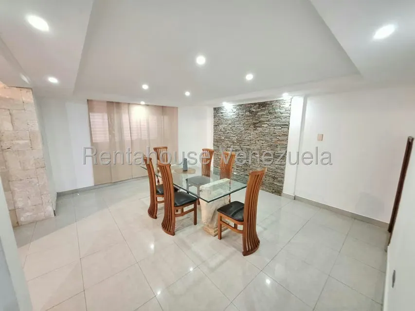 Casa (Duplex) en Venta en Trigal Norte, Carabobo - 8