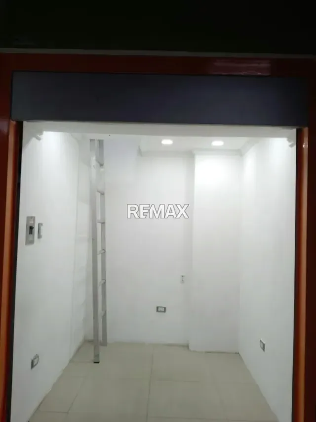 Local comercial en alquiler en el Centro Comercial Gran Bazar, Maracaibo - 3