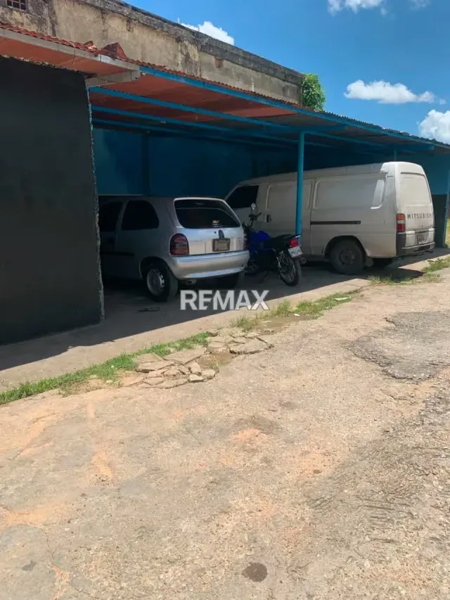 Se alquila Autolavado y taller de cambio de aceite completamente techado - 5