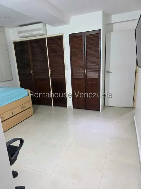 Apartamento (1 Nivel) en Venta en Lomas del Sol, Distrito Metropolitano - 15