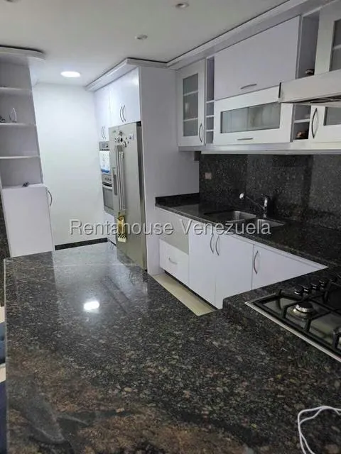 Apartamento (1 Nivel) en Venta en Lomas del Sol, Distrito Metropolitano - 5