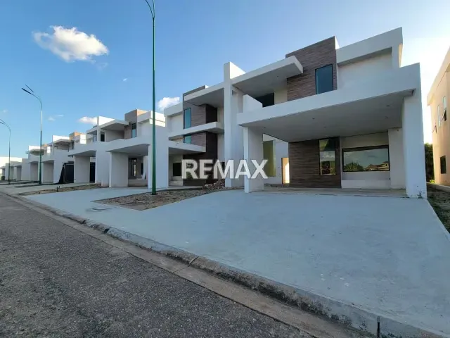 Se vende Town House en la urbanización San Miguel, Maturín, Monagas