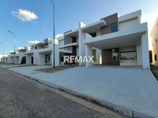 Se vende Town House en la urbanización San Miguel, Maturín, Monagas - 3