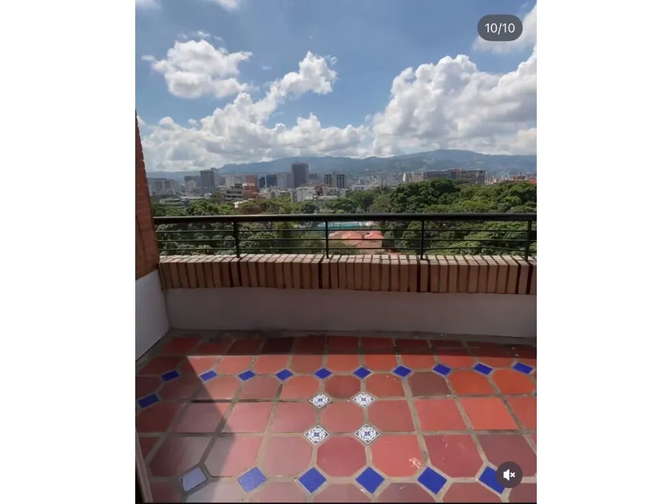 Alquilo apartamento Ph amoblado 350m2 La Castellana 5762 - 11