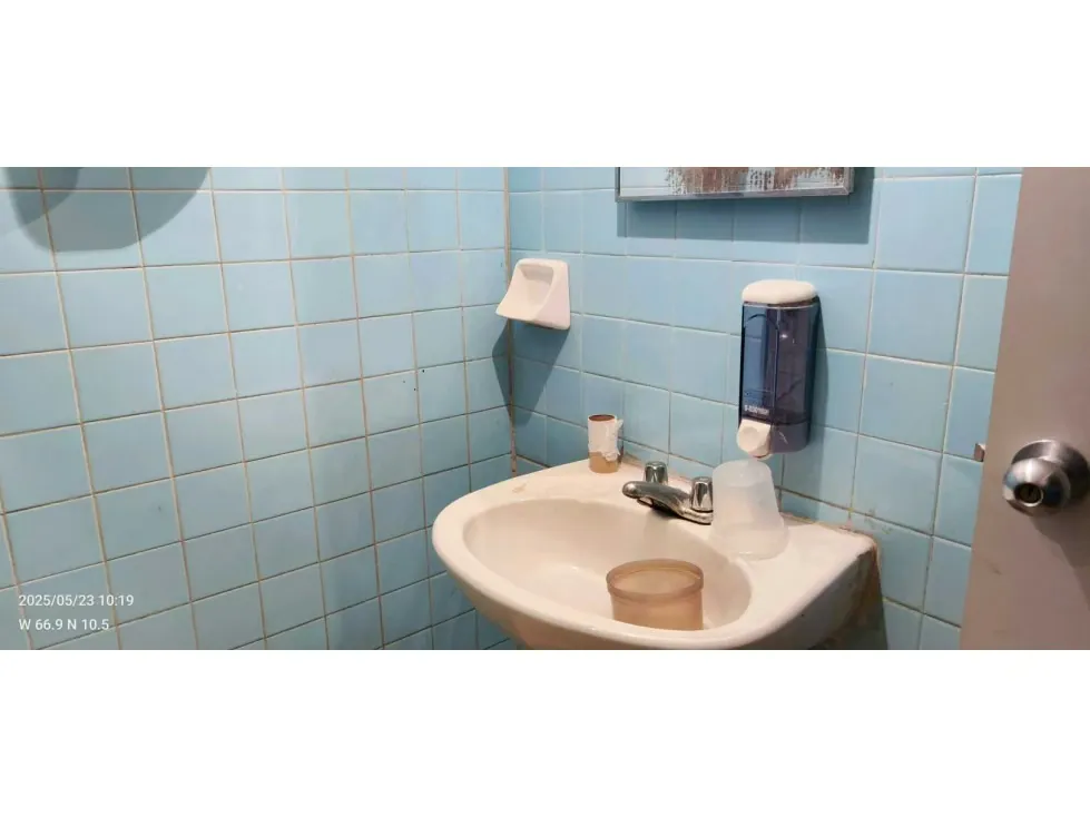 Alquilo Local 400m2 Los Cortijos de Lourdes 7641 - 14
