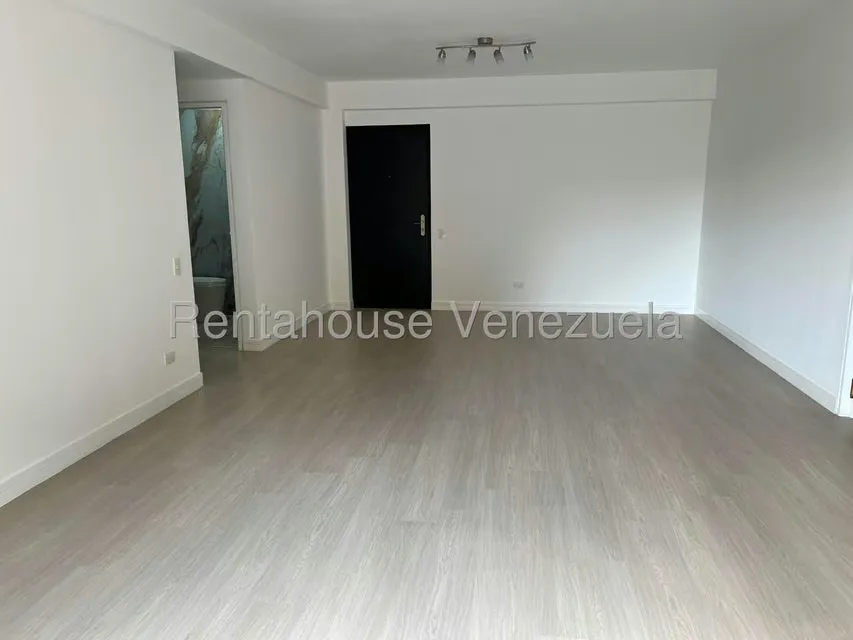 Apartamento (1 Nivel) en Venta en Lomas de La Alameda, Distrito Metropolitano - 4
