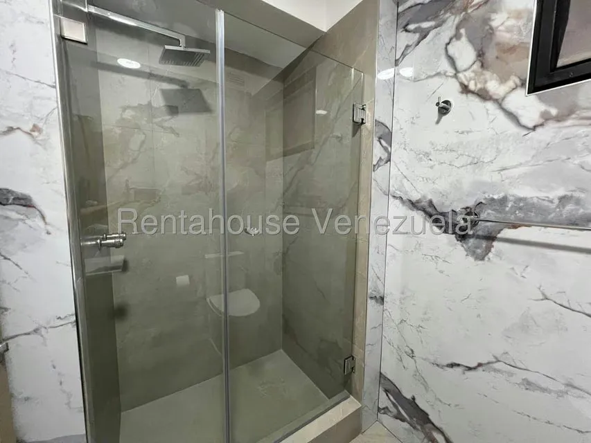 Apartamento (1 Nivel) en Venta en Lomas de La Alameda, Distrito Metropolitano - 37