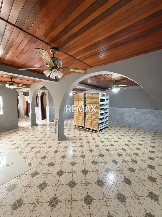 CASA EN URB. FUNDACION MENDOZA - 12