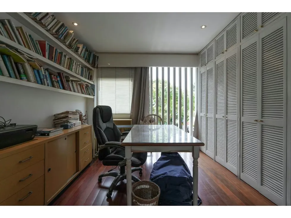 CASA DE DISEÑO ÚNICO EN SANTA INÉS 470mt 3H + ESTUDIO 5,5B 6E - 13