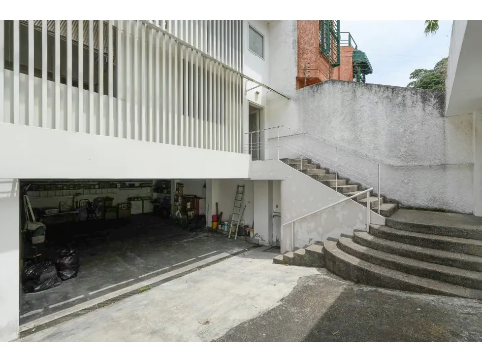 CASA DE DISEÑO ÚNICO EN SANTA INÉS 470mt 3H + ESTUDIO 5,5B 6E - 19