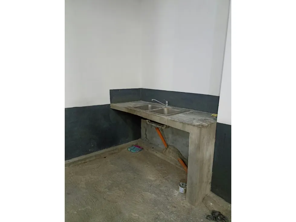 Oficina en alquiler con excelente ubicación Urb Buena Vista - 11