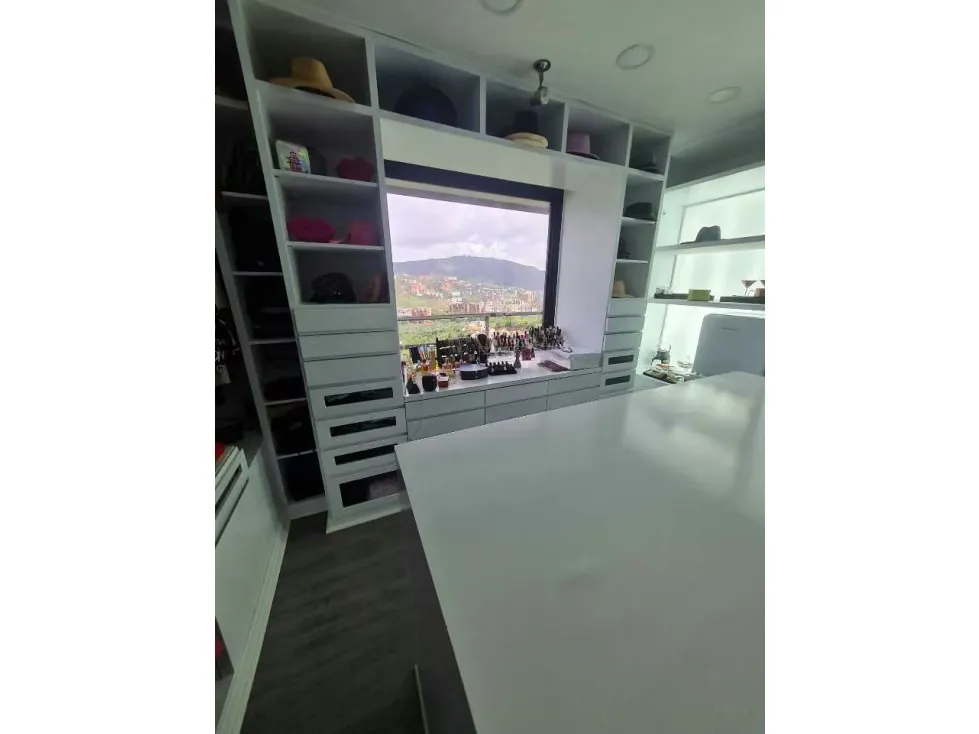 Venta PH 550+80m2 Colinas de San Roman 6878 - 19