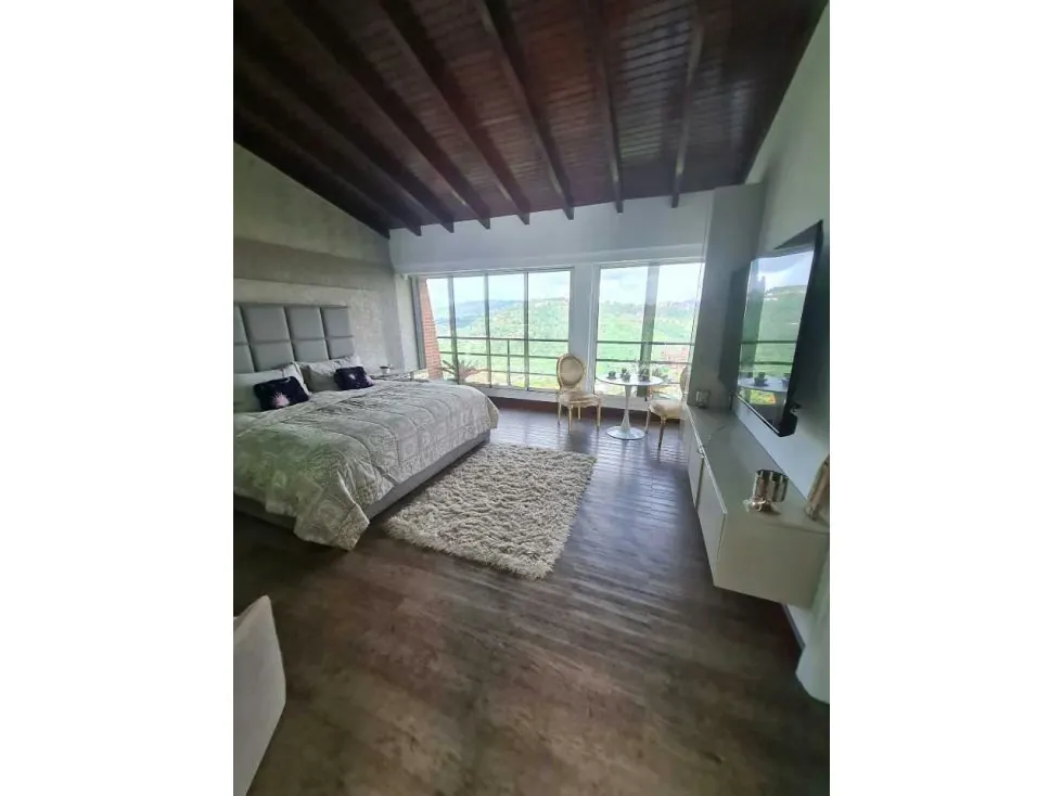 Venta PH 550+80m2 Colinas de San Roman 6878 - 22