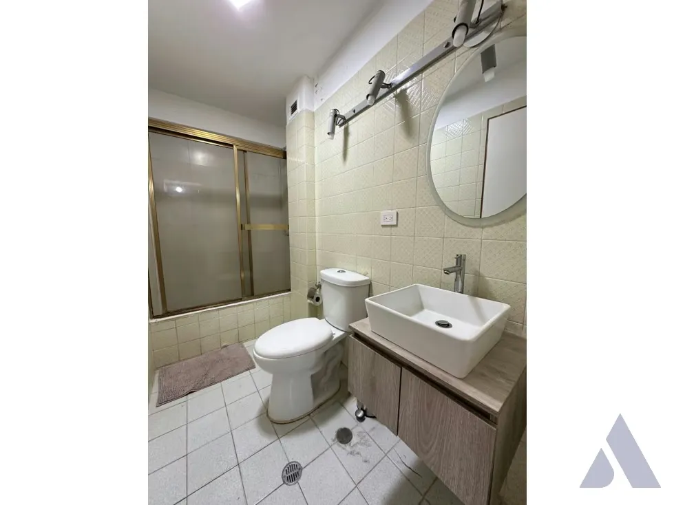 Alquilo apartamento amoblado en calle cerrada 120m2 Los Samanes 8499 - 9