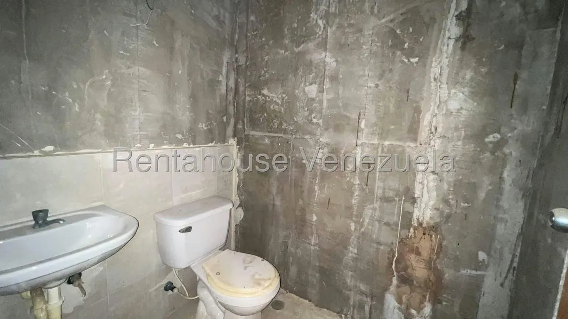 Townhouse (1 Nivel) en Venta en Camino de la Lagunita, Zulia - 17