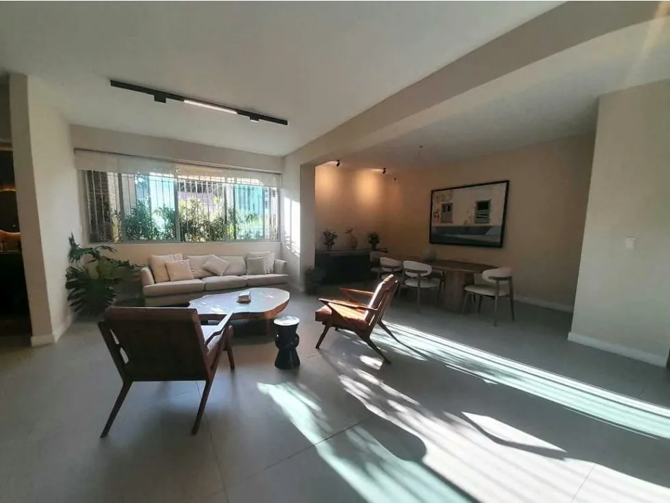 Vendo PB duplex 335m2 La Castellana 8483 - 30