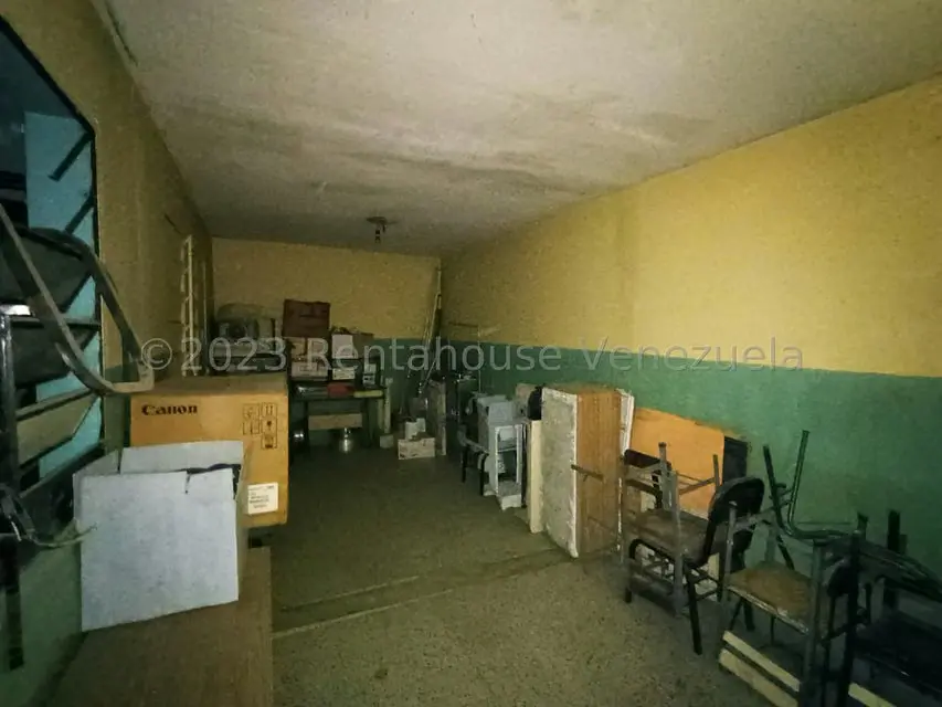 Comercial (Edificio) en Alquiler en Guarenas, Miranda - 41