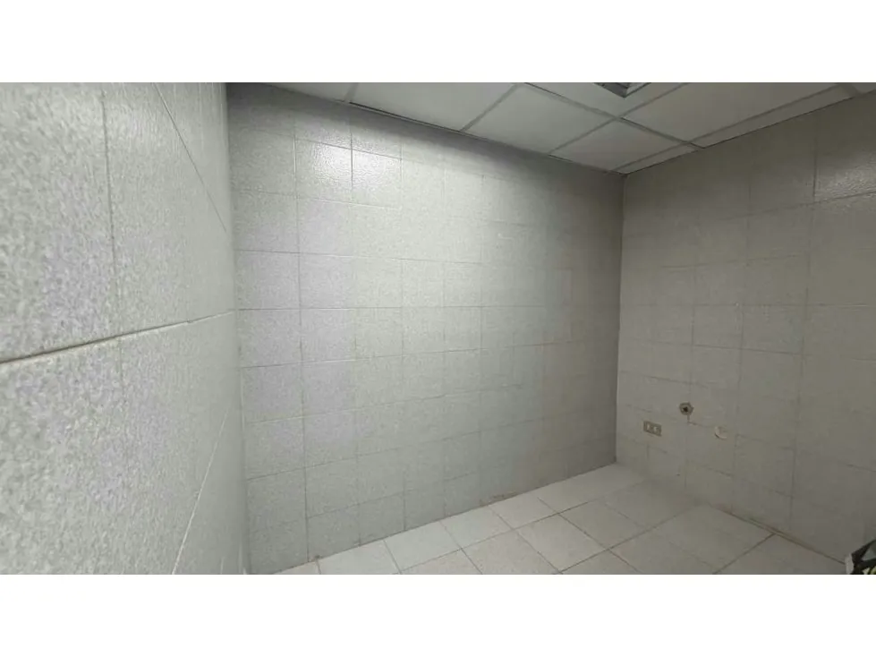 Casa Comercial en Alquiler en Los Palos Grandes 363m2 - 15