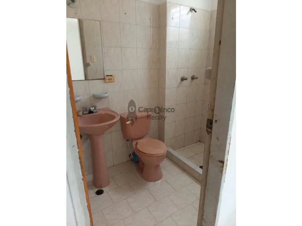 Venta de apartamento en urb Los Colorados - 6