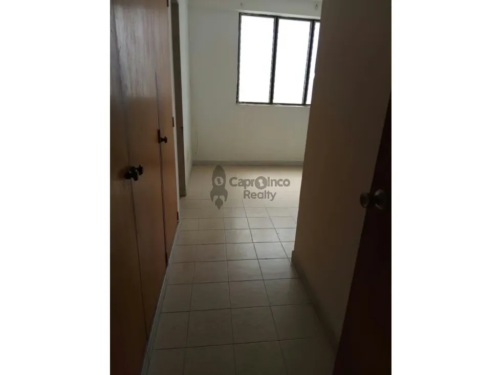 Venta de apartamento en urb Los Colorados - 7