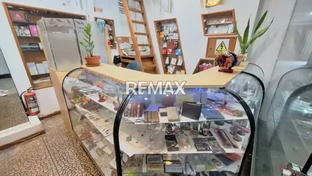 LOCAL COMERCIAL GALERIAS PARAISO - 4