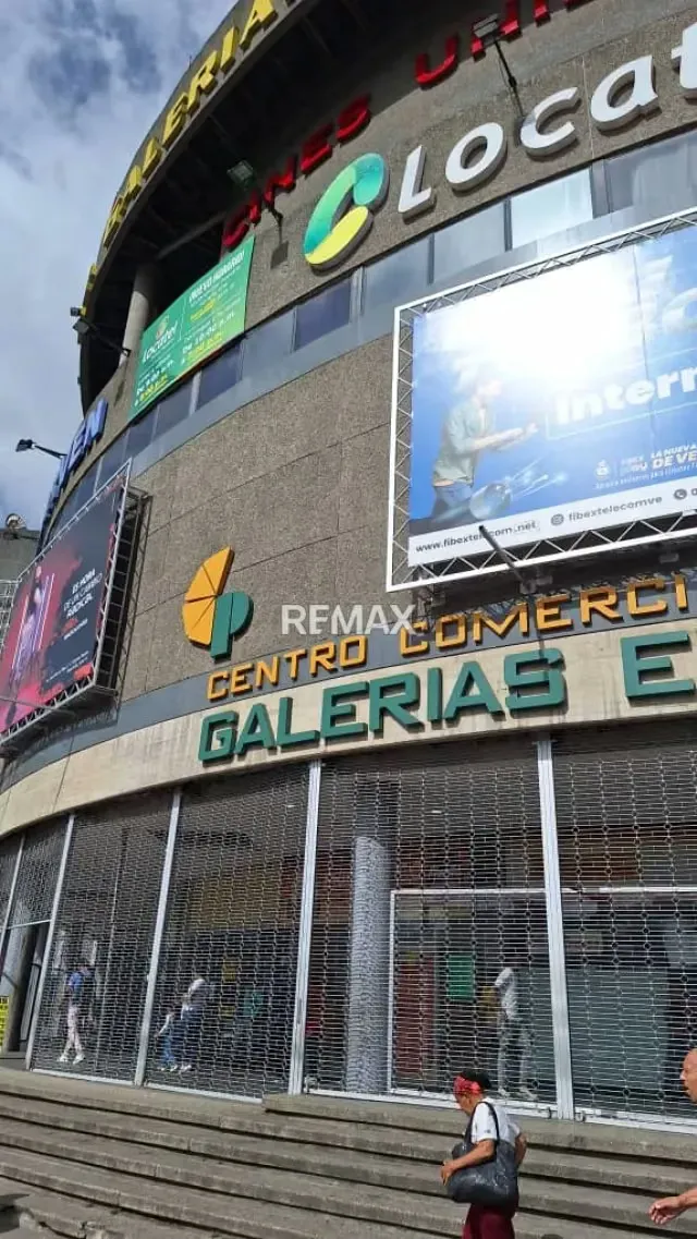 LOCAL COMERCIAL GALERIAS PARAISO - 9