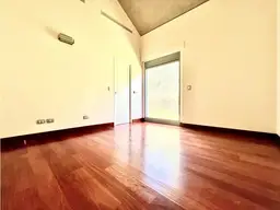 View 18