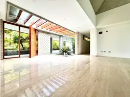 View 8