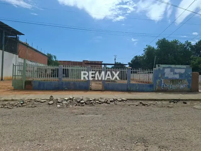 TERRENO EN ALQUILER EN LA VICTORIA - 8