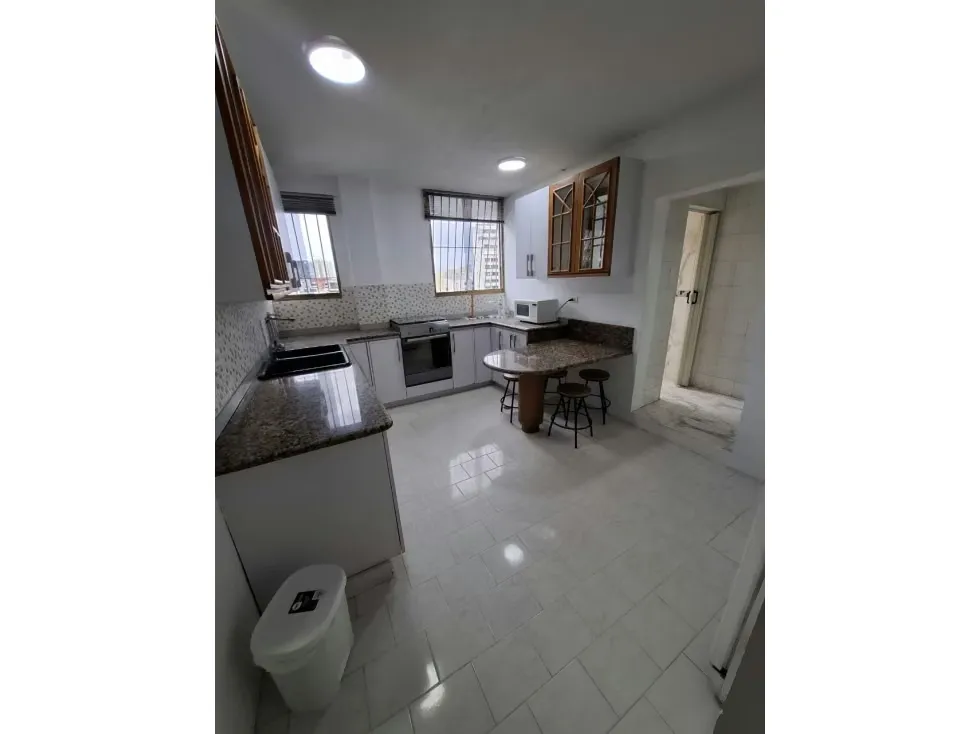 Alquiler Apartamento en Los Palos Grandes - 6