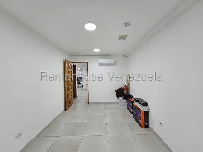 Local Comercial en Venta en Santa Eduvigis, Distrito Metropolitano - 31