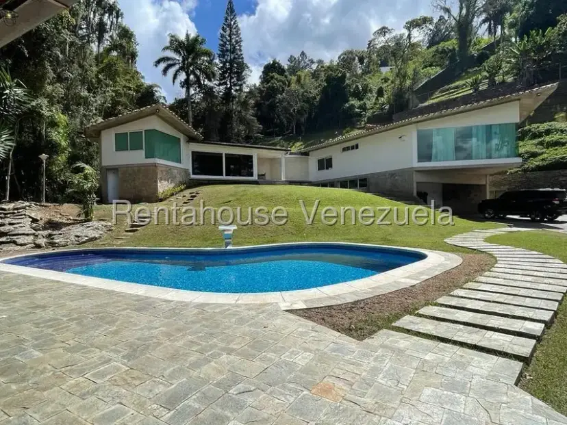 Casa (Multipes Niveles) en Venta en Alto Hatillo, Distrito Metropolitano