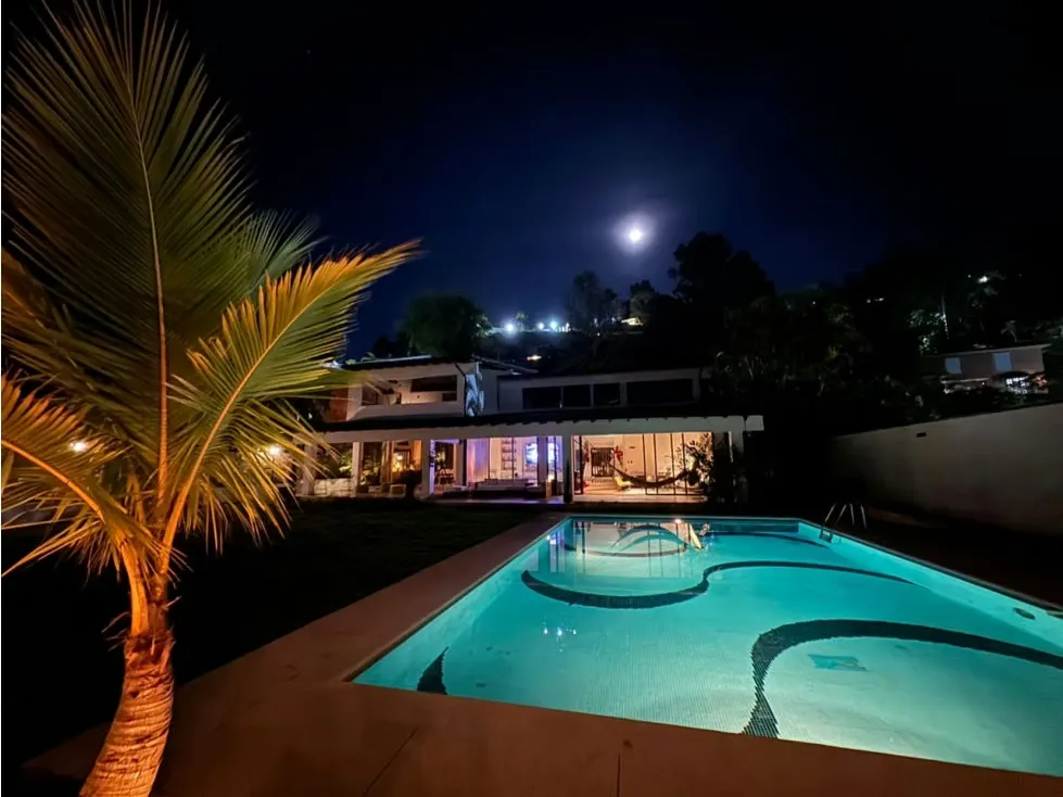 Vendo casa 700m2 4h/4b/4p Alto Hatillo 1923 - 3