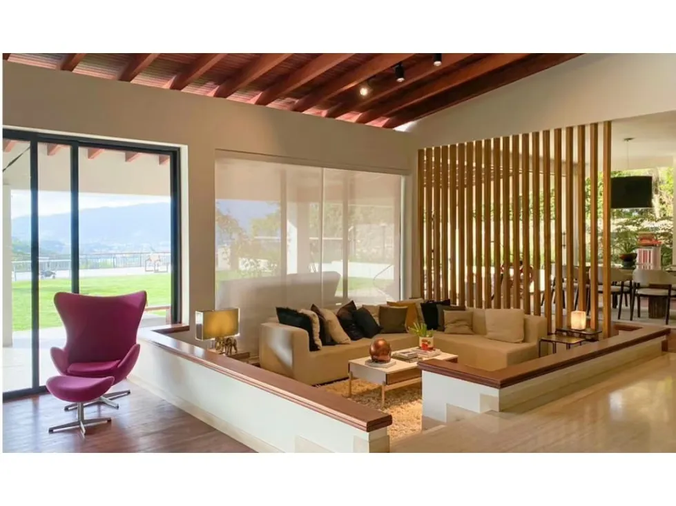 Vendo casa 700m2 4h/4b/4p Alto Hatillo 1923 - 27