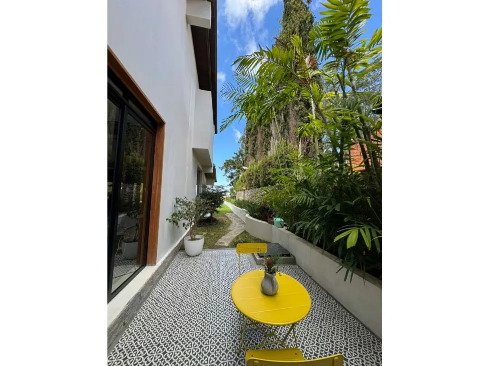 Vendo casa 700m2 4h/4b/4p Alto Hatillo 1923 - 30