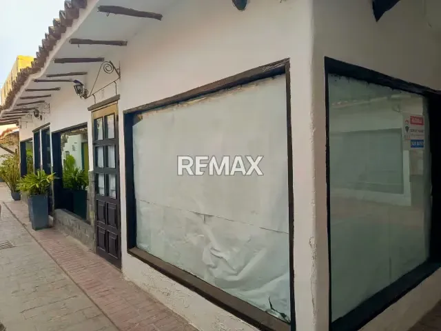 Cómodo Local comercial en Alquiler en el C.C. Giraluna, Cumaná Edo Sucre - 2