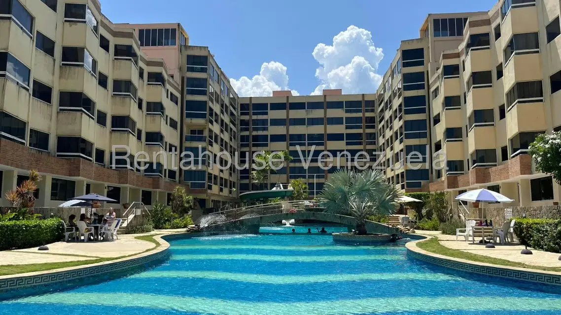 Apartamento (Penthouse) en Venta en Higuerote, Miranda - 35
