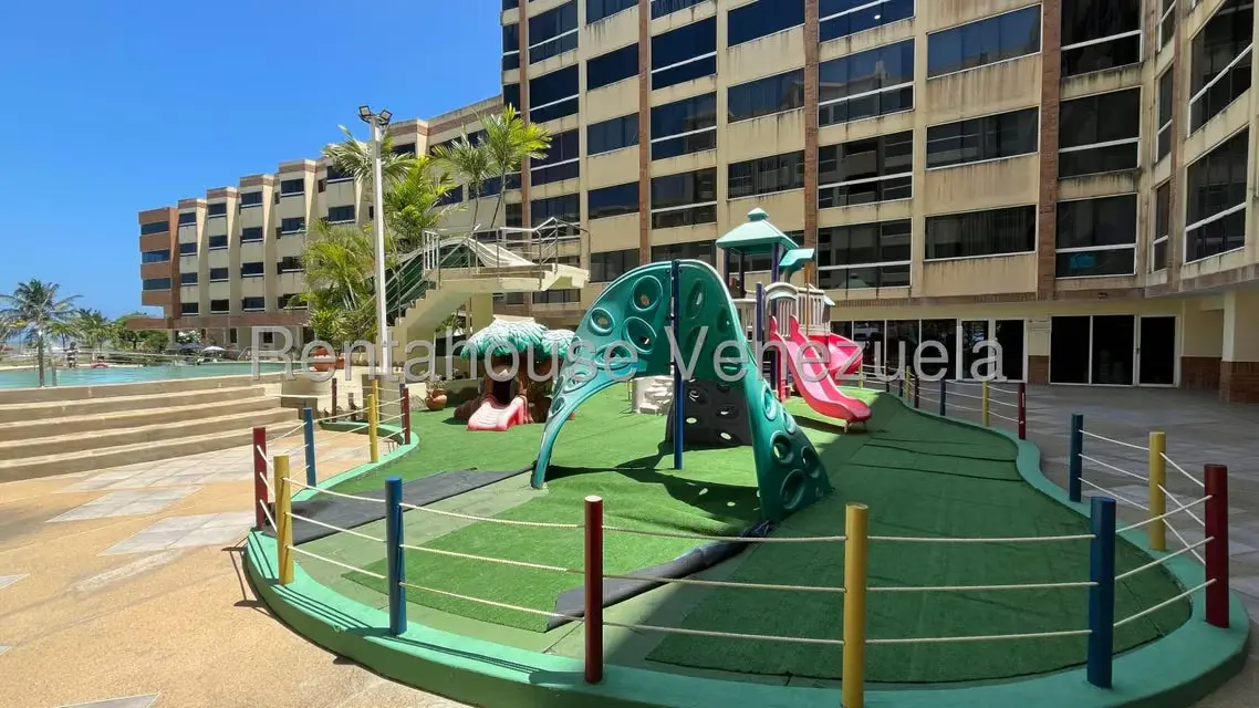 Apartamento (Penthouse) en Venta en Higuerote, Miranda - 36