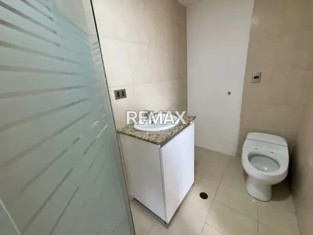 Se Alquila Apartamento en Edificio TerraNova Base Aragua - 12