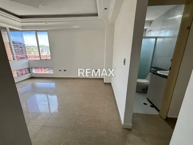 Se Alquila Apartamento en Edificio TerraNova Base Aragua - 7